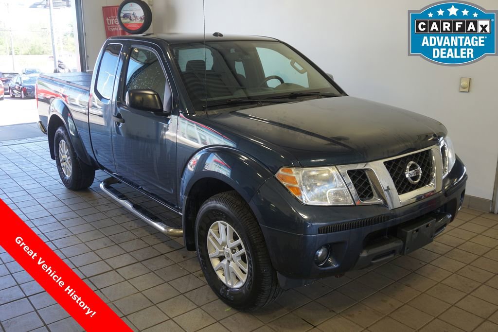 Used 2015 Nissan Frontier SV w/ SV Value Truck Package AWD/4WD image 1