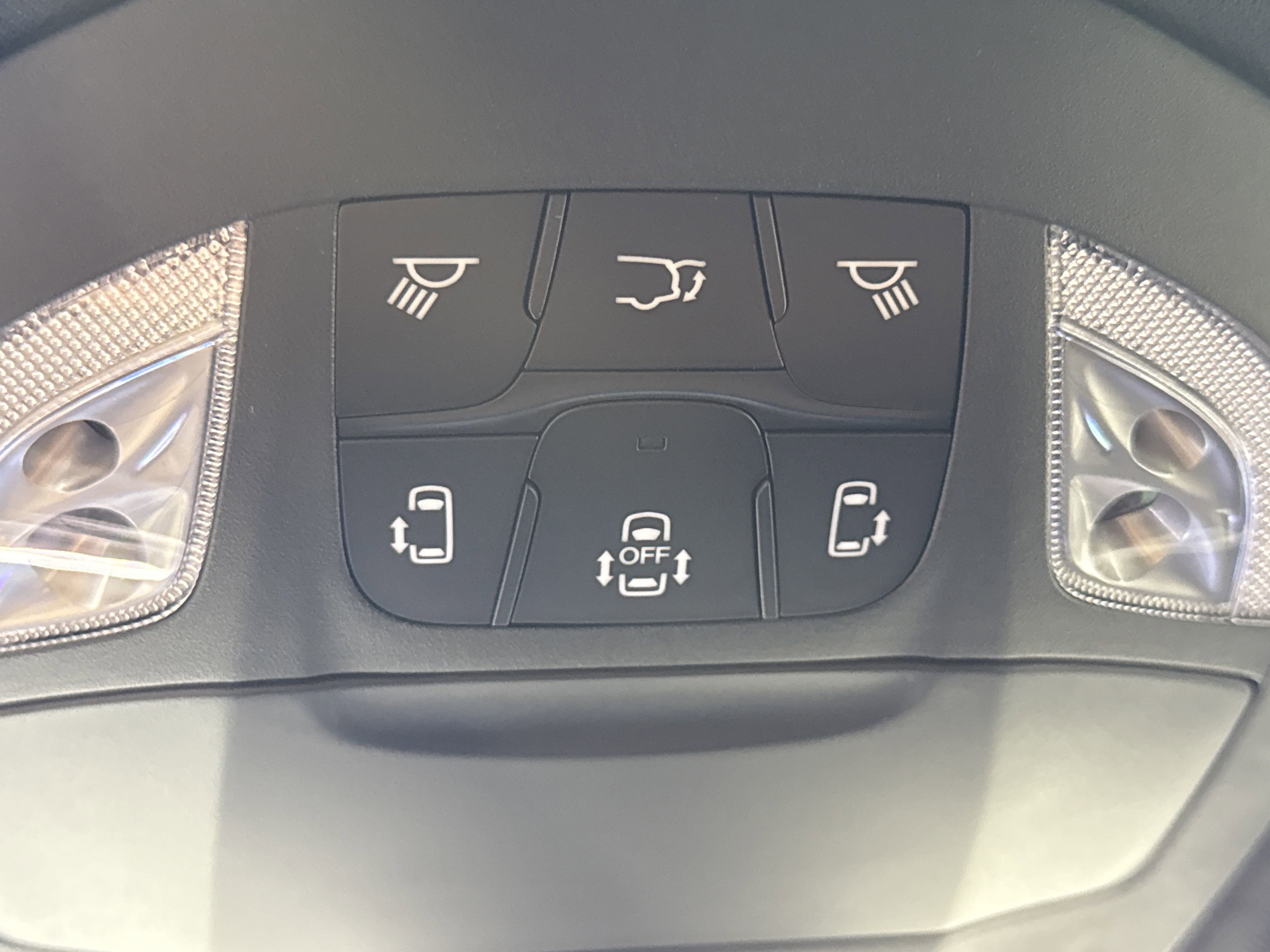 New 2026 Chrysler Voyager LX image 24