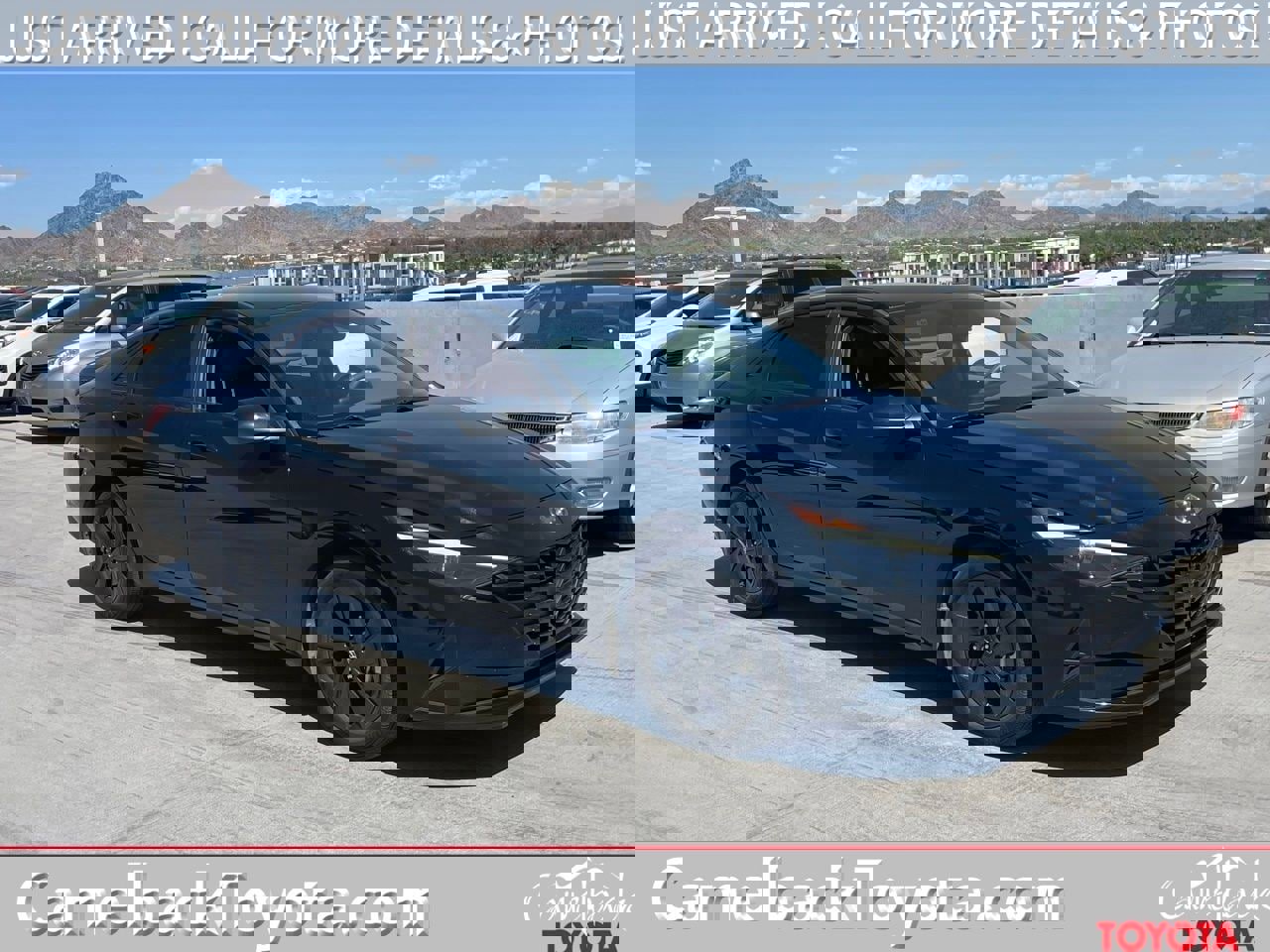 Used 2023 Hyundai Elantra SEL image 1