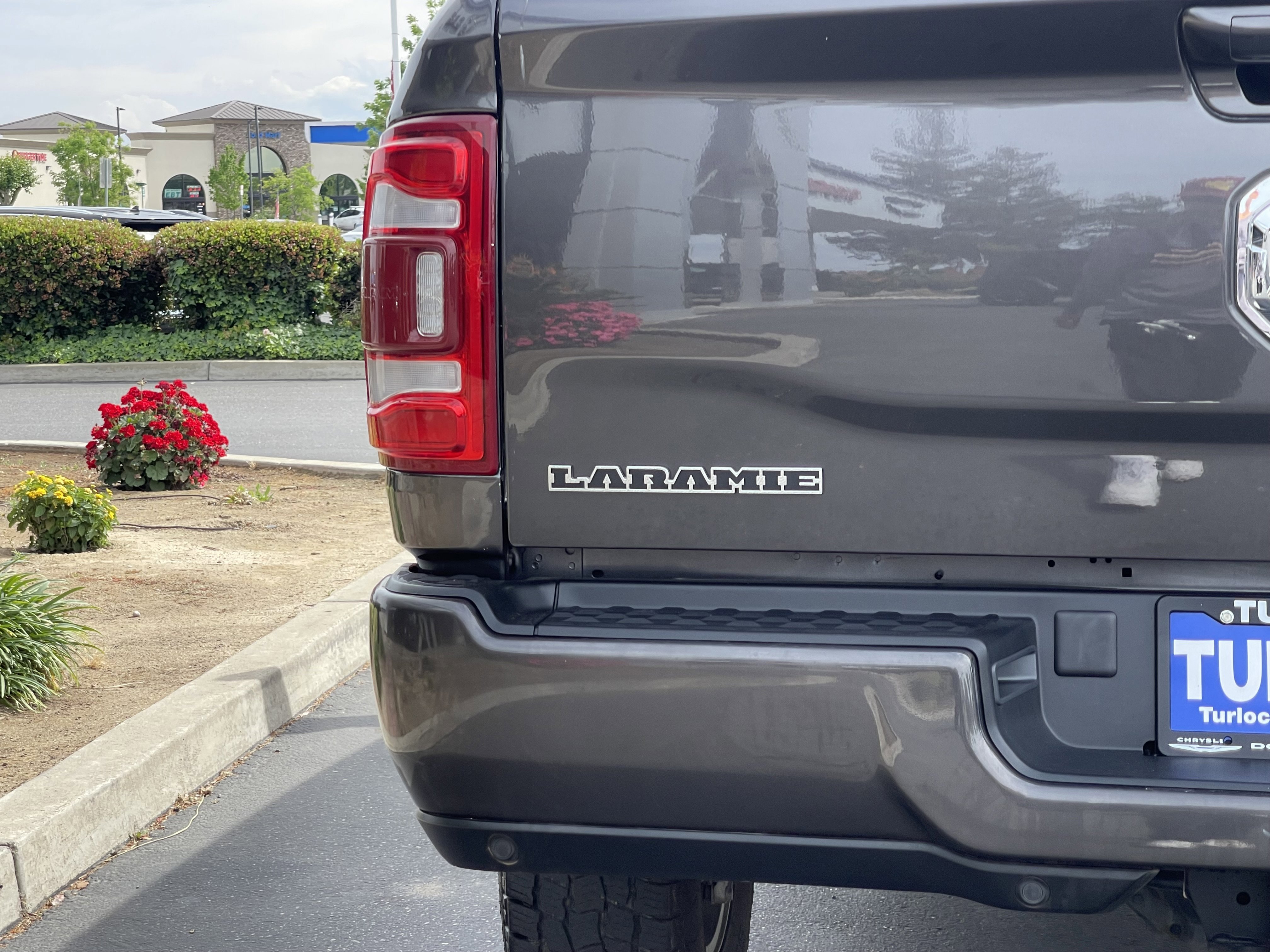 Used 2024 RAM 2500 Laramie AWD/4WD image 10