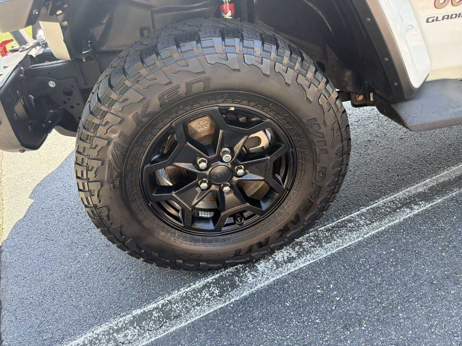 Used 2020 Jeep Gladiator Rubicon AWD/4WD image 20