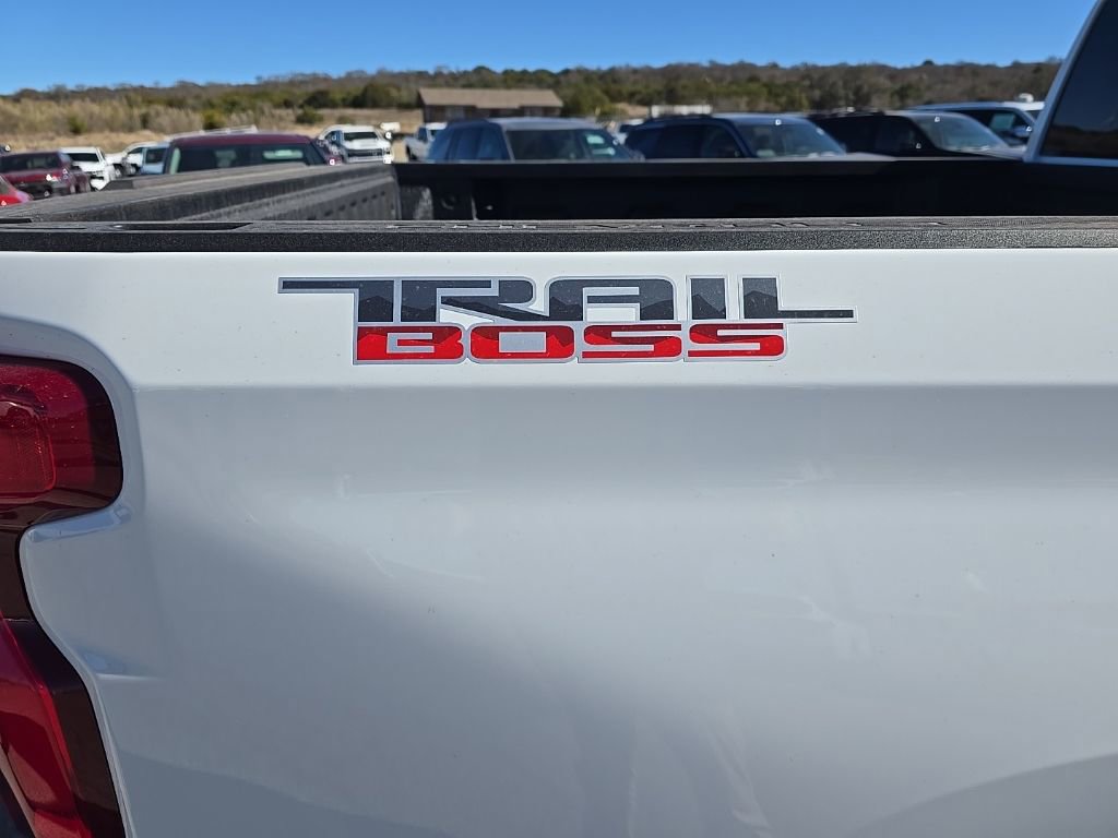 New 2026 Chevrolet Silverado 1500 LT Trail Boss w/ Convenience Package II image 8