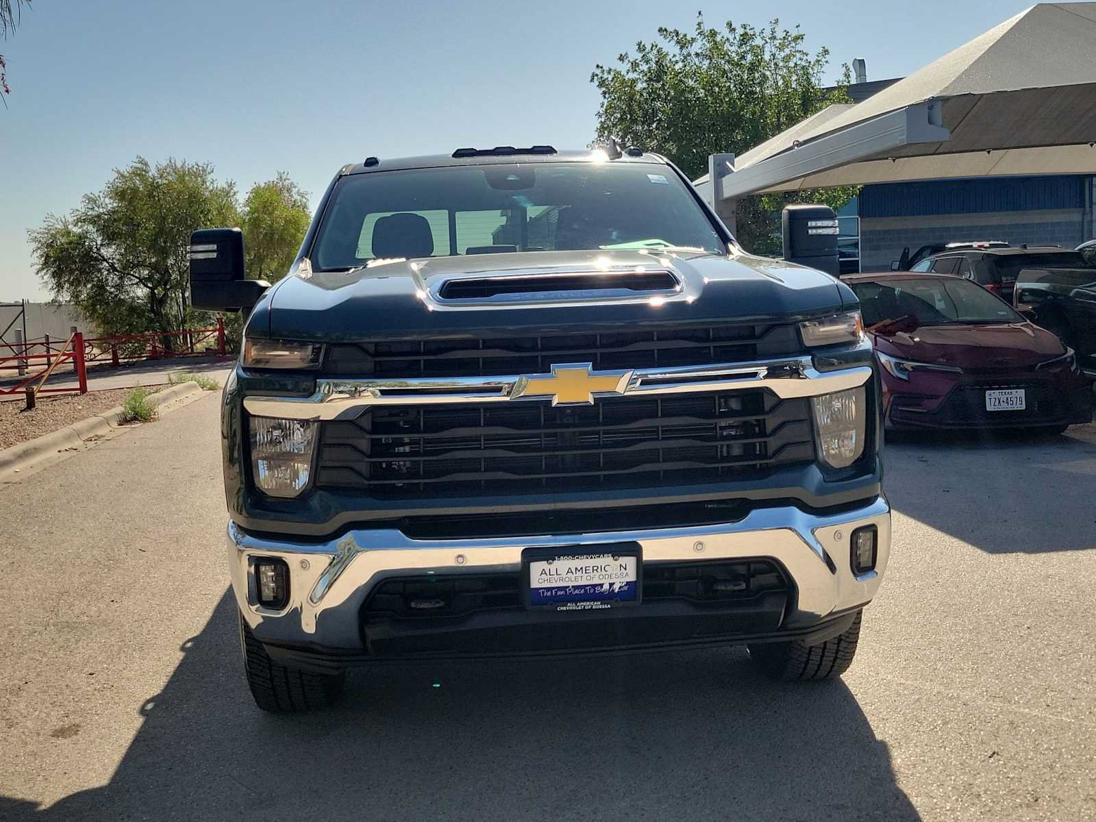 Used 2025 Chevrolet Silverado 2500 LT w/ Texas Edition AWD/4WD video 3