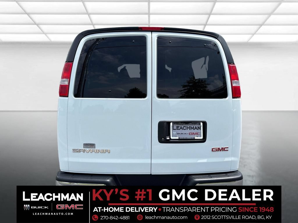 New 2026 GMC Savana 3500 LT w/ LT Preferred Equipment Group RWD image 4