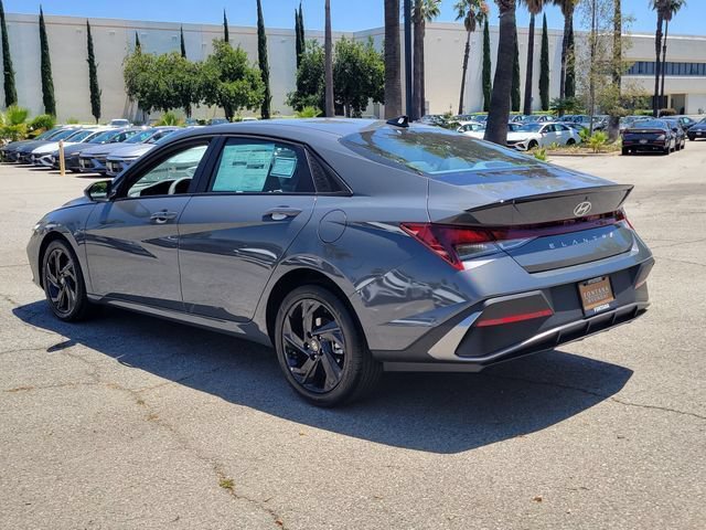 New 2026 Hyundai Elantra Sport FWD image 3