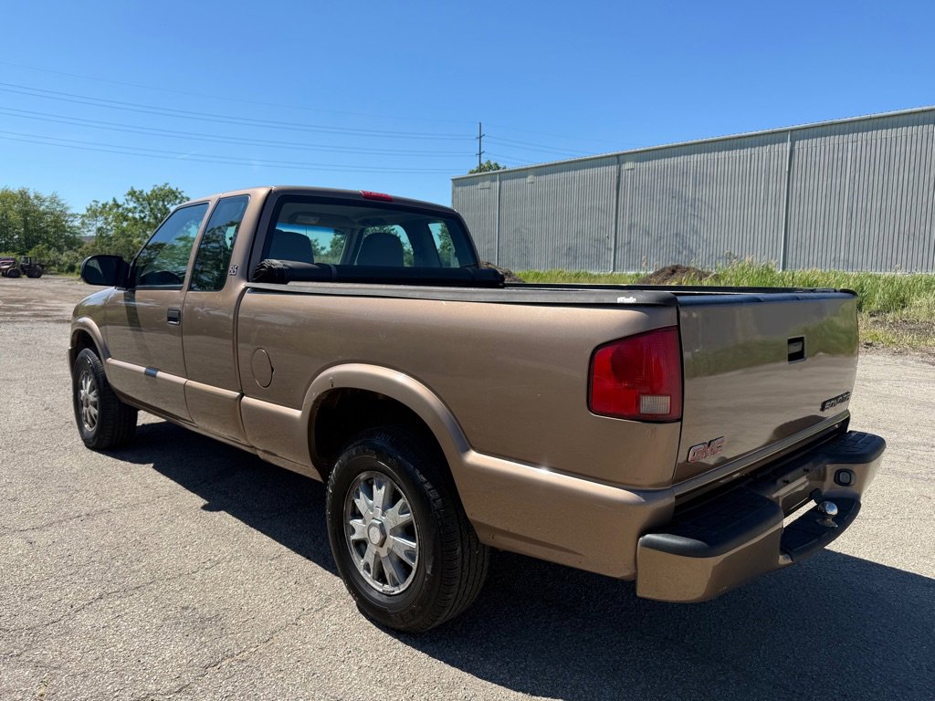 Used 2003 GMC Sonoma SLS AWD/4WD image 4