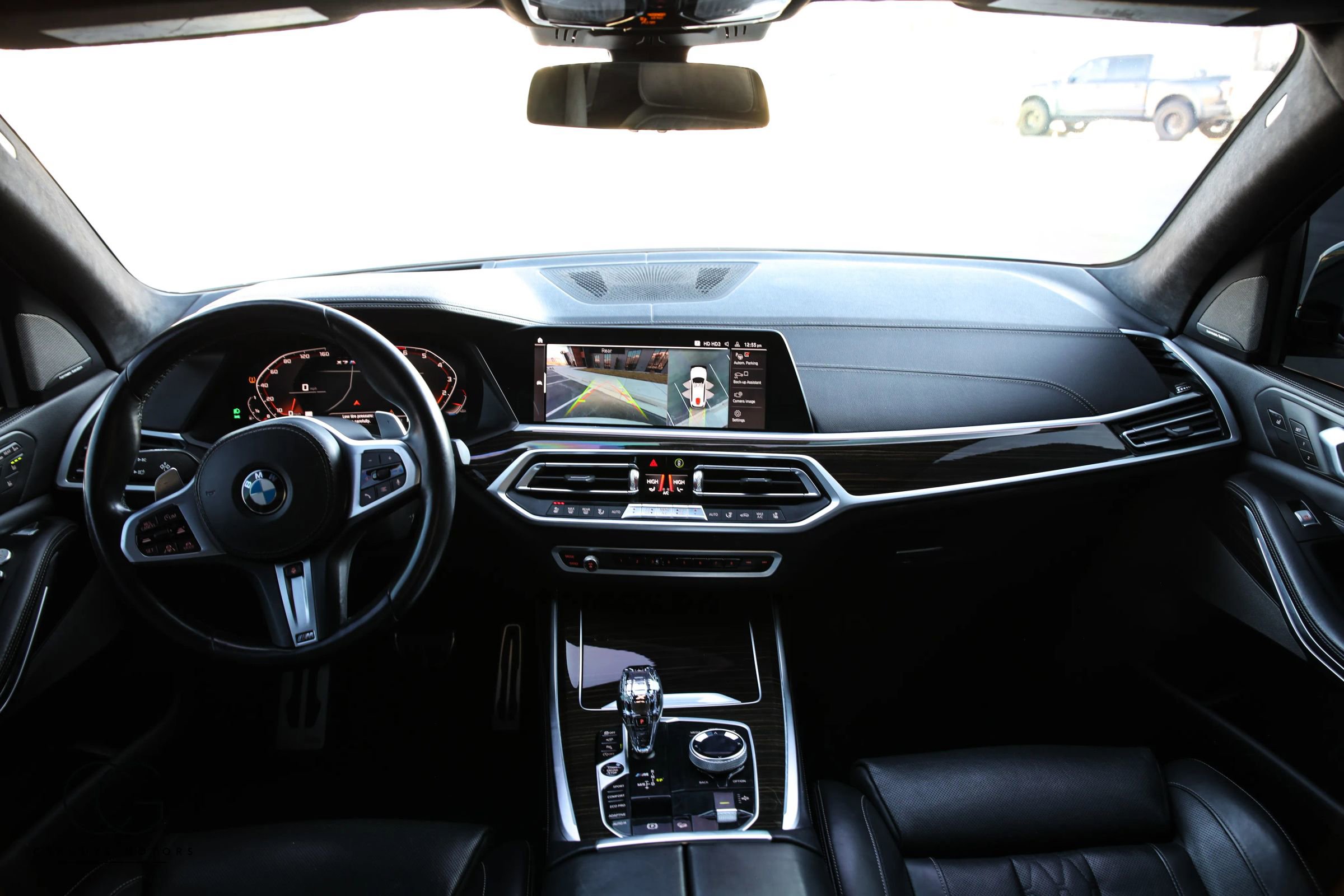 Used 2020 BMW X7 M50i w/ Dynamic Handling Package image 36