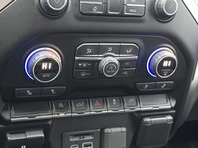 Used 2020 Chevrolet Silverado 1500 LT w/ All-Star Edition image 32