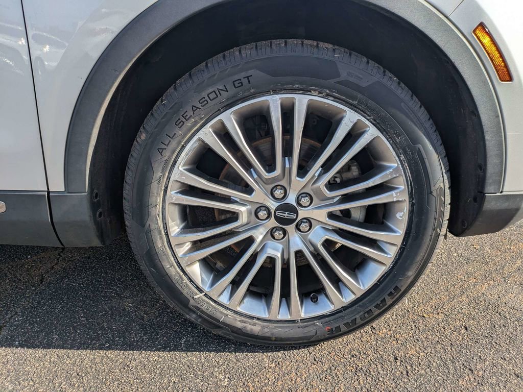 Used 2018 Lincoln MKX Reserve w/ Lincoln MKX Climate Package image 11