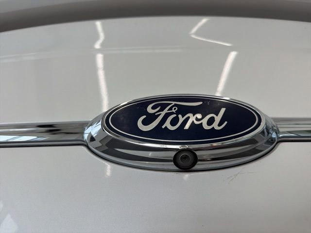 Used 2018 Ford Taurus SHO w/ Driver Assist Package AWD/4WD image 7