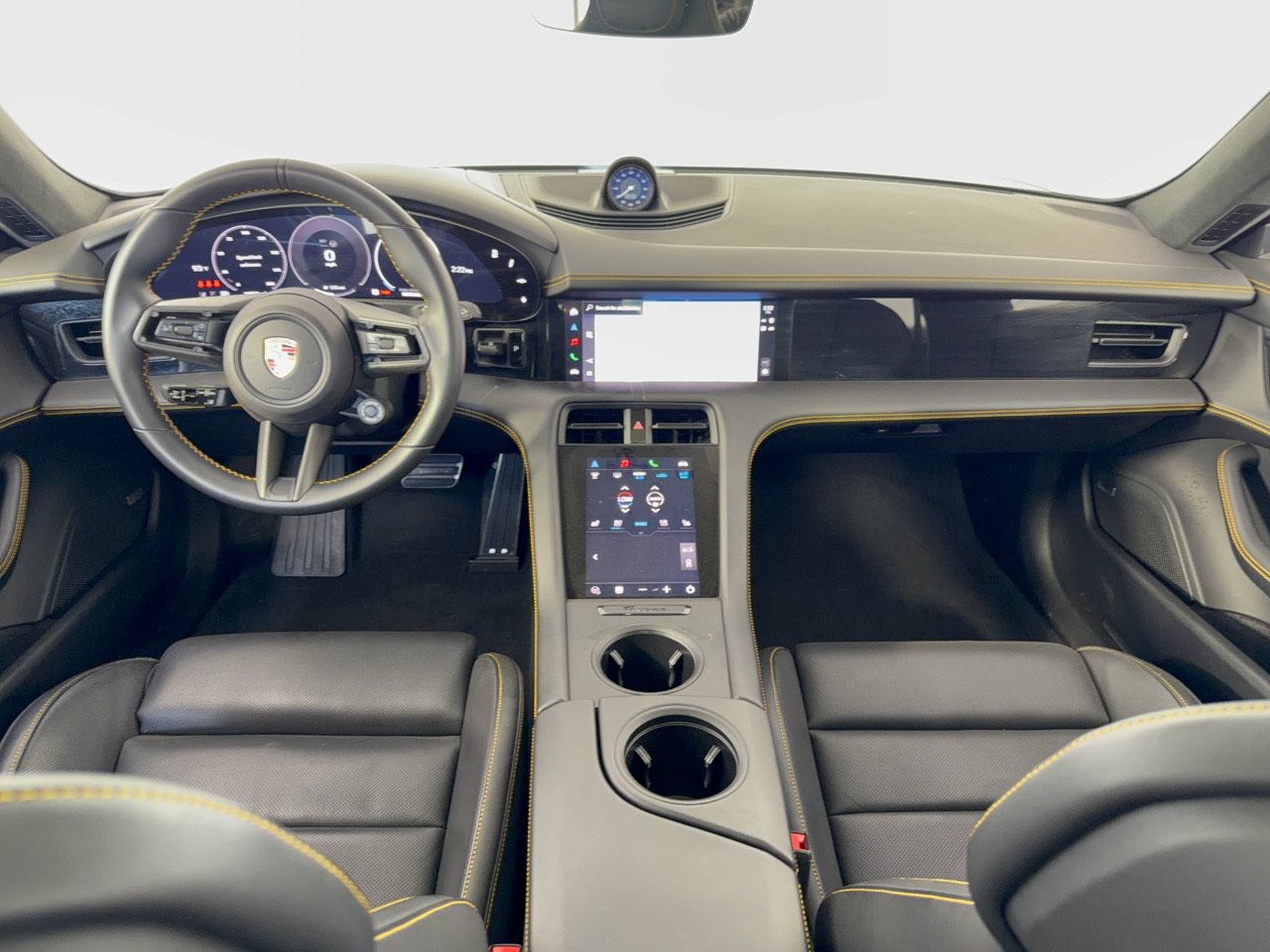 New 2025 Porsche Taycan GTS AWD/4WD image 17