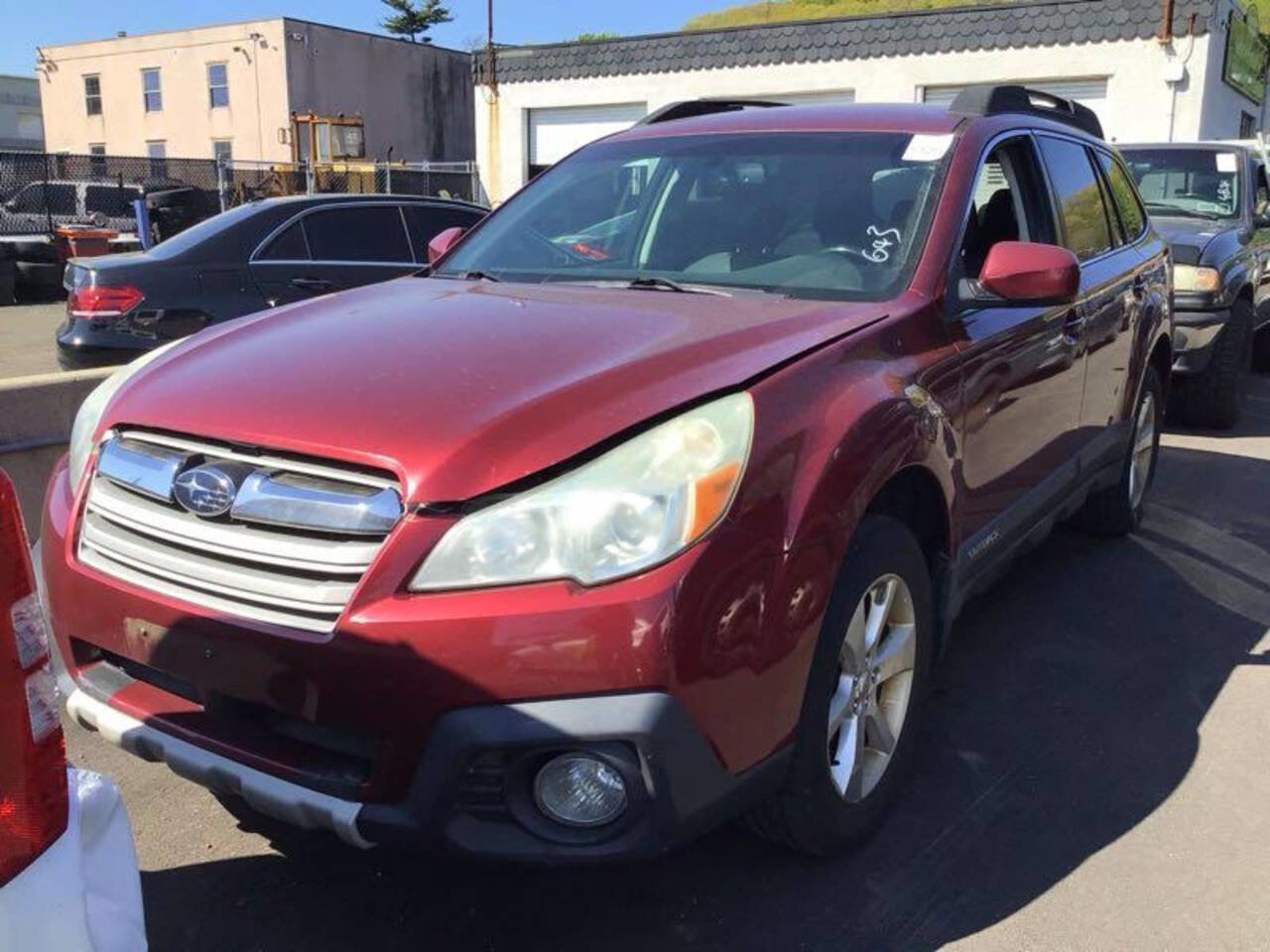 Used 2013 Subaru Outback 2.5i Limited AWD/4WD image 1