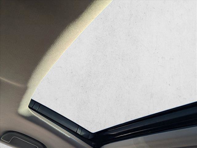 Used 2020 Honda Pilot Touring image 14