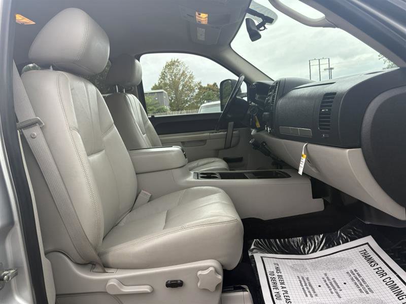 Used 2011 Chevrolet Silverado 3500 LT w/ Snow Plow Prep Package image 20