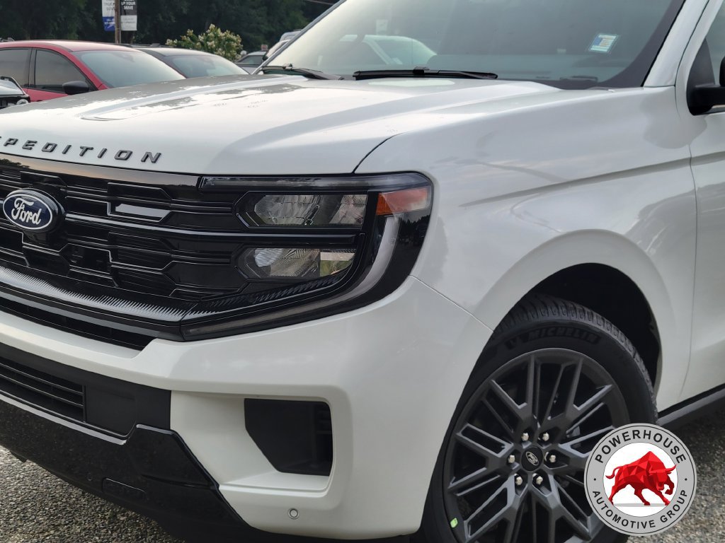 New 2027 Ford Expedition Max Platinum w/ Stealth Appearance Package AWD/4WD image 11