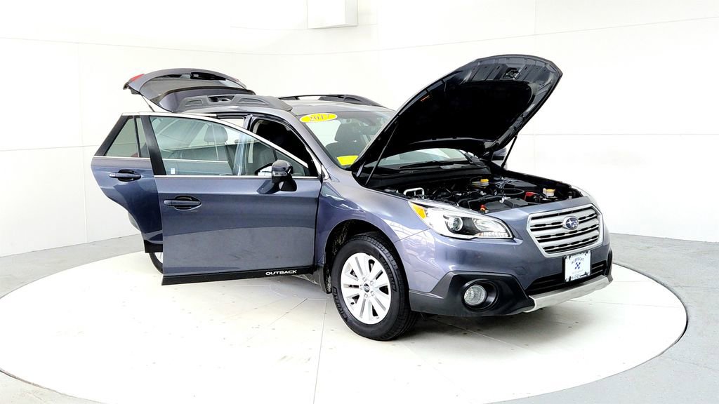 Used 2017 Subaru Outback 2.5i Premium AWD/4WD image 12