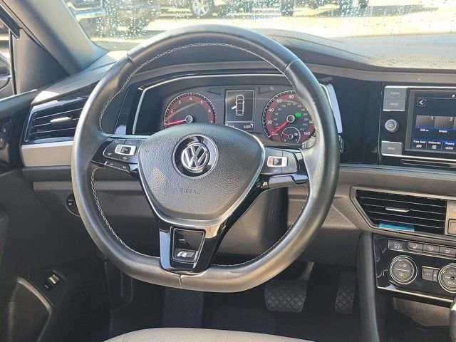 Used 2020 Volkswagen Jetta R-Line image 17