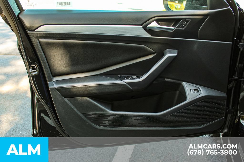 Used 2025 Volkswagen Jetta S FWD image 34