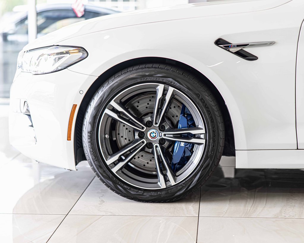 Used 2023 BMW M5 w/ Executive Package image 8