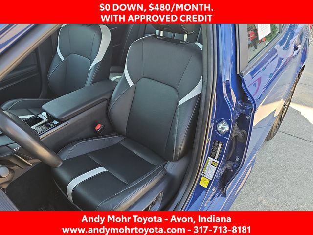 Used 2025 Toyota Camry SE FWD image 10