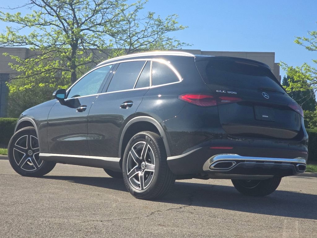 Used 2026 Mercedes-Benz GLC 300 4MATIC image 16