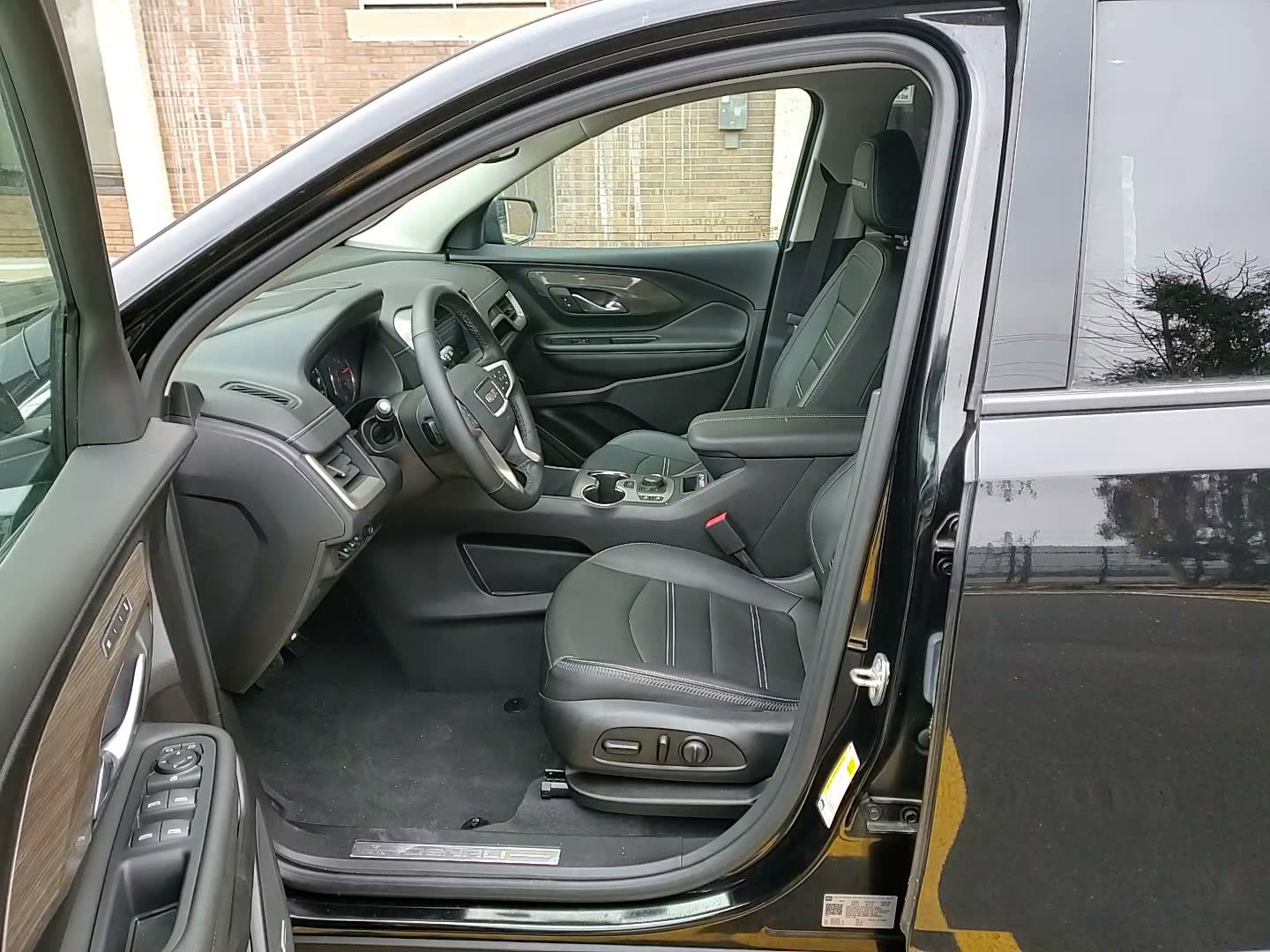 Used 2023 GMC Terrain Denali w/ LPO, Floor Liner Package image 18