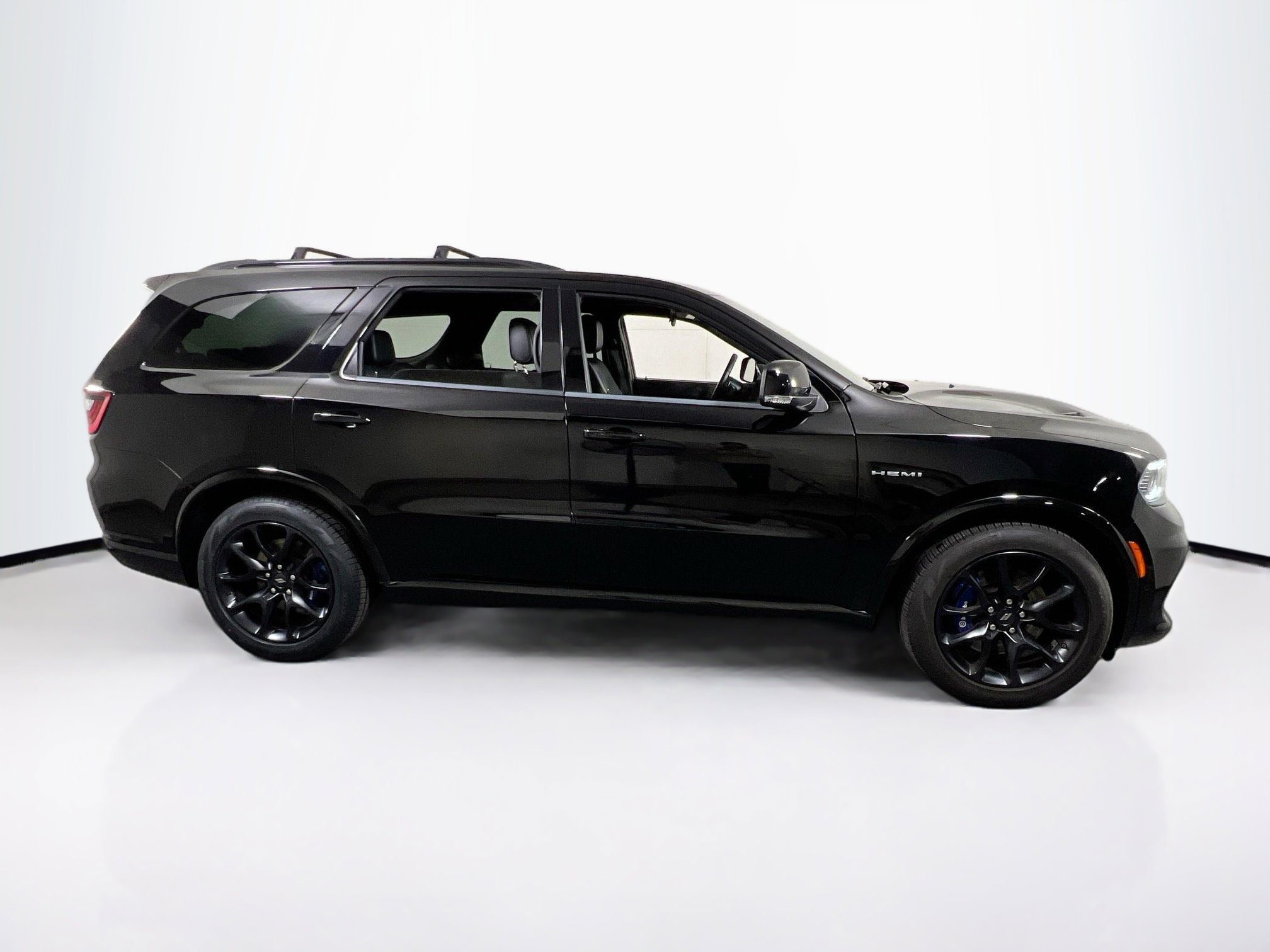 Used 2022 Dodge Durango R/T w/ Tow 'N Go Package image 4