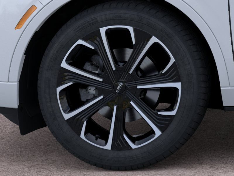 New 2026 Lincoln Nautilus Reserve AWD/4WD image 19