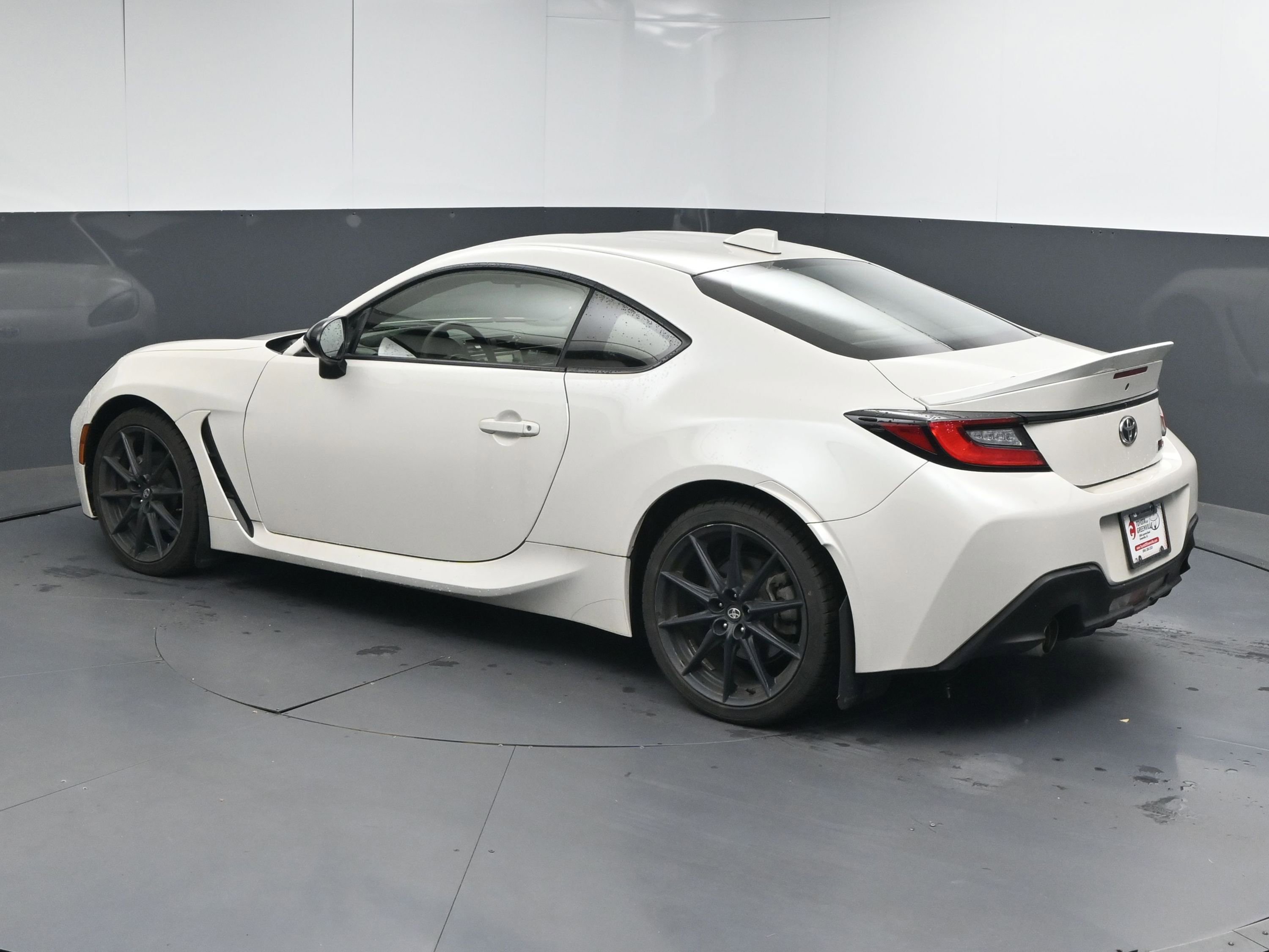 Certified 2024 Toyota GR86 Premium image 6