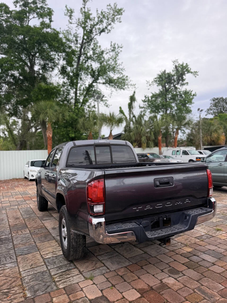 Used 2021 Toyota Tacoma SR5 image 10