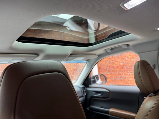 Certified 2022 Ford Bronco Sport Outer Banks w/ Tech Package image 3