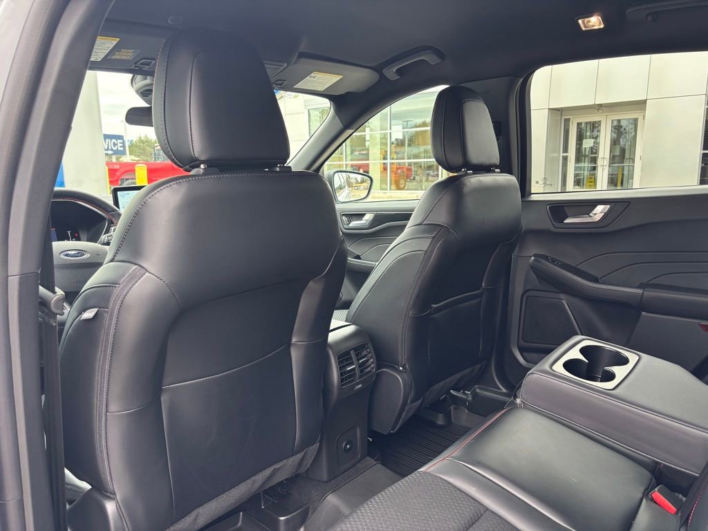 Used 2025 Ford Escape ST-Line w/ Tech Pack #1 image 15