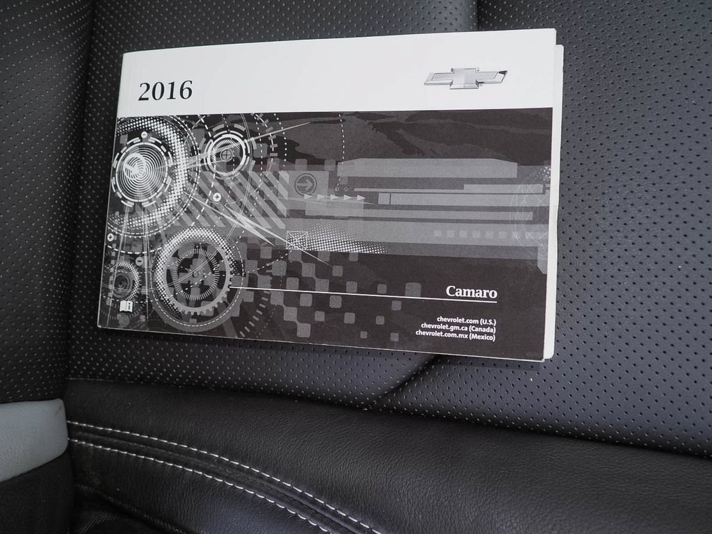 Used 2016 Chevrolet Camaro SS RWD image 39