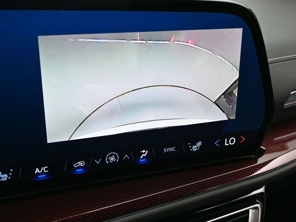 Used 2024 Chevrolet Traverse Z71 w/ Enhanced Driving Package image 27