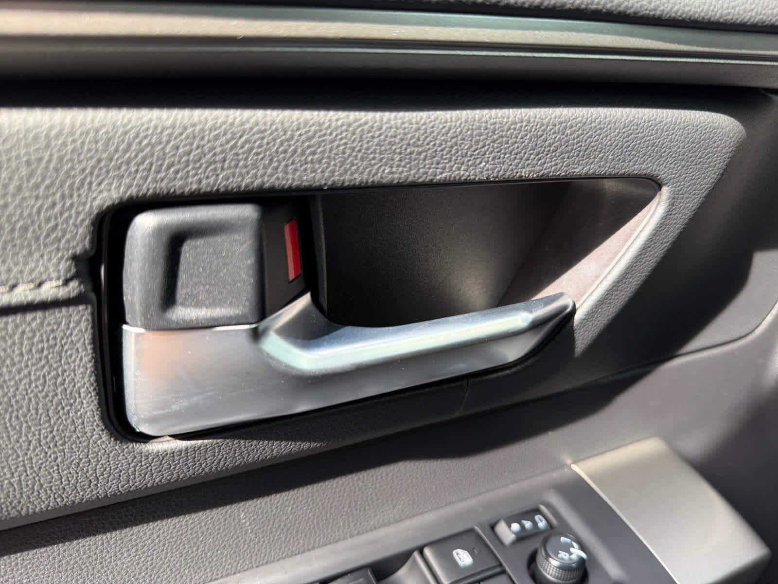 Used 2023 Toyota Sequoia Limited image 25