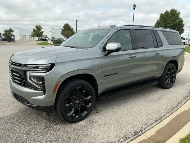 New 2026 Chevrolet Suburban RST w/ Advanced Technology Package AWD/4WD image 3
