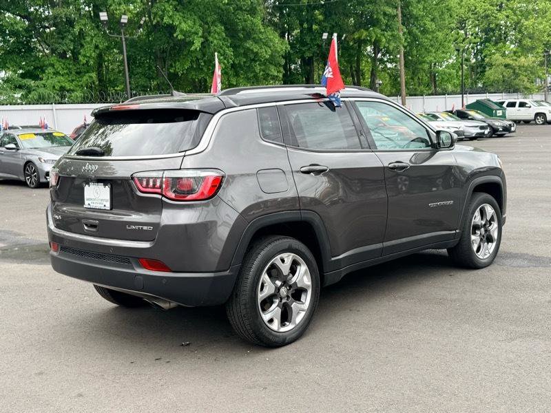 Used 2020 Jeep Compass Limited w/ Safety & Security Group AWD/4WD image 7