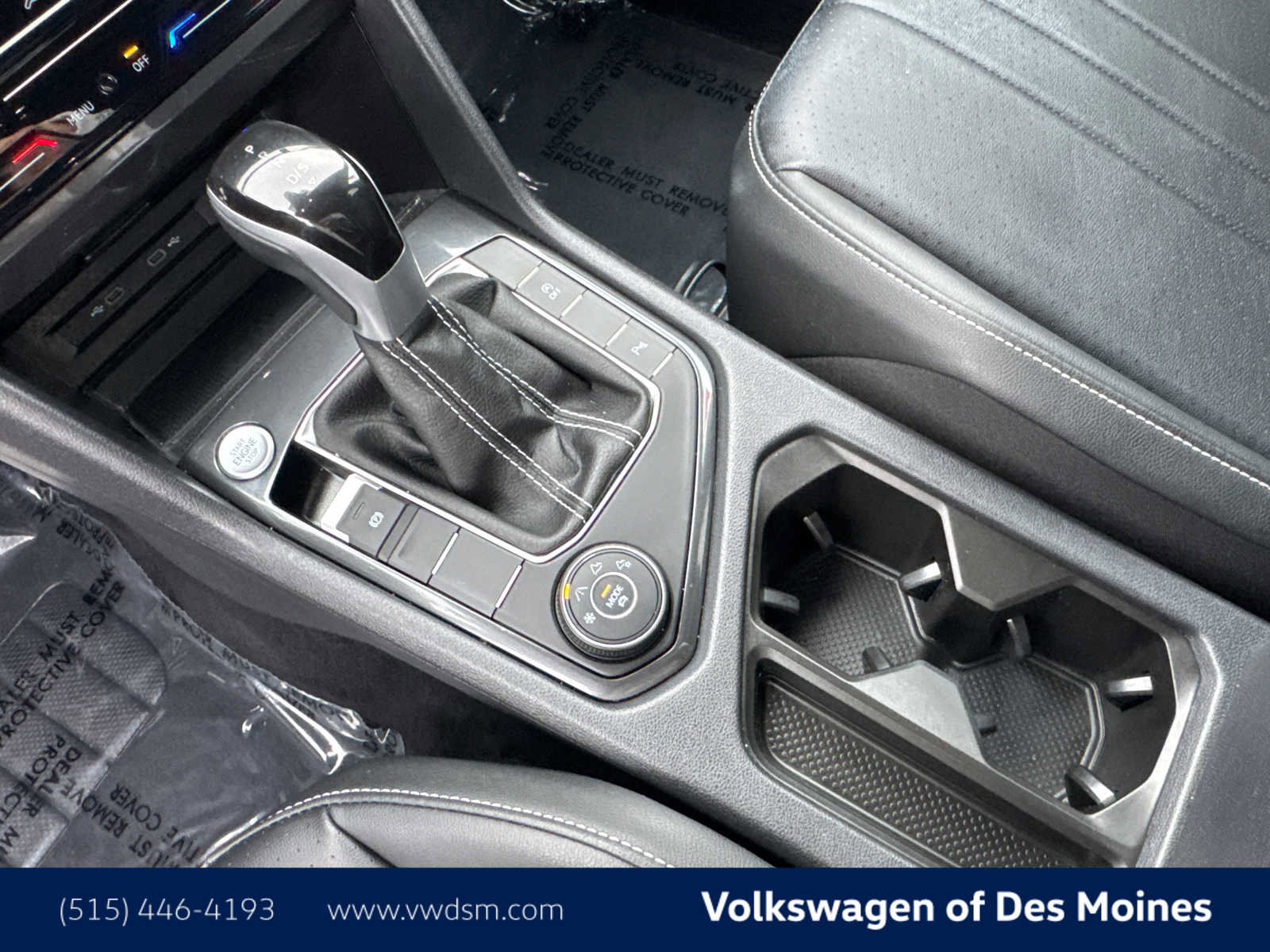 Used 2024 Volkswagen Tiguan SE R-Line image 16