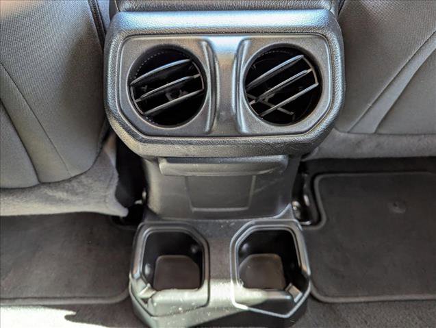 Used 2020 Jeep Wrangler Sport image 17