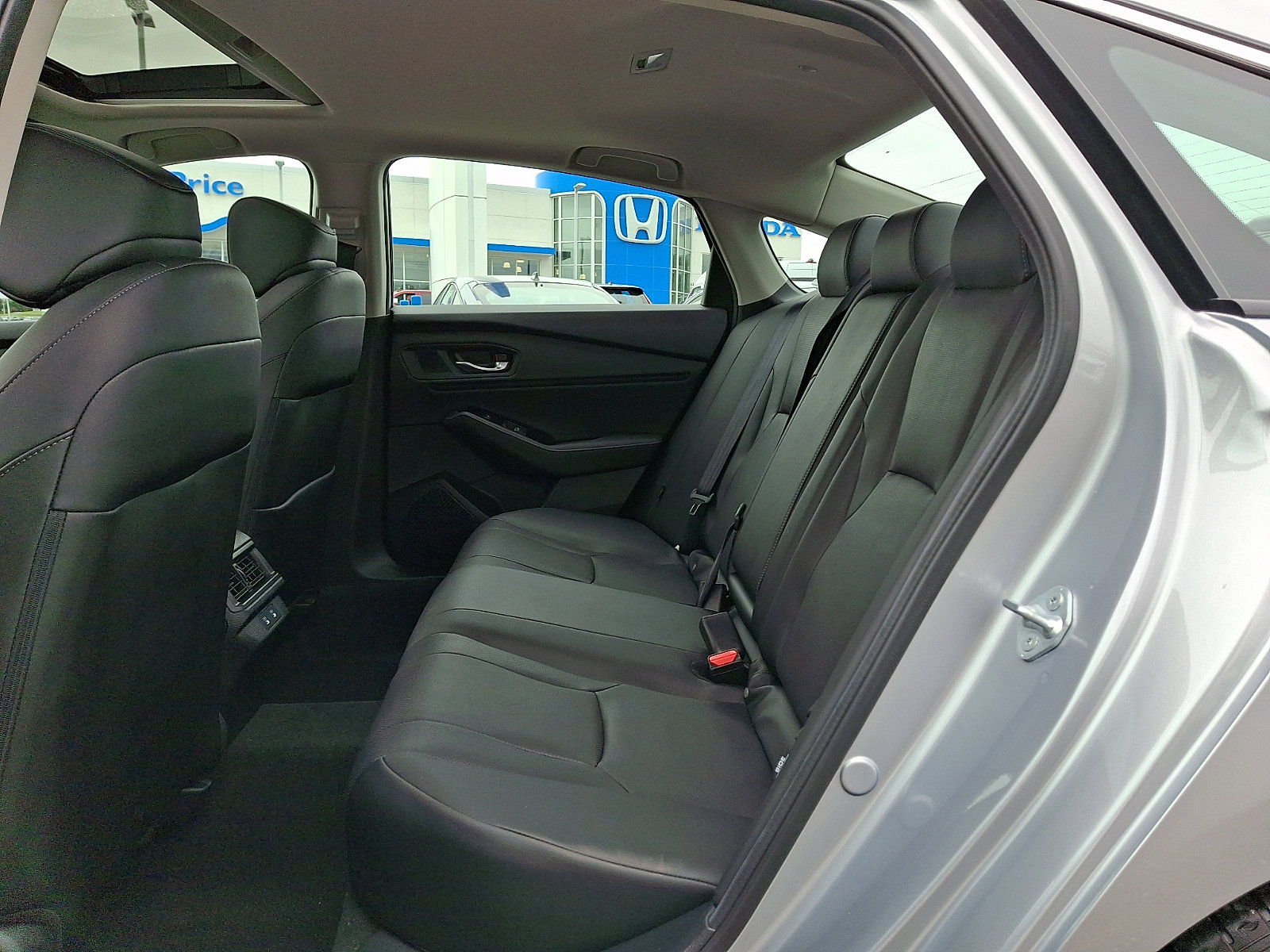 Certified 2025 Honda Accord Touring image 10