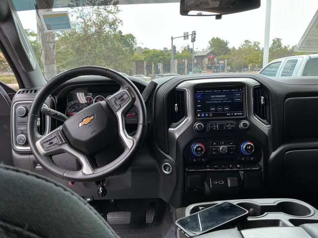 Used 2021 Chevrolet Silverado 1500 LT RWD image 14