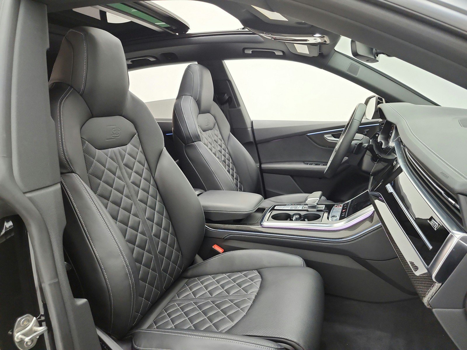 Used 2023 Audi SQ8 Premium Plus w/ Executive Package AWD/4WD image 20