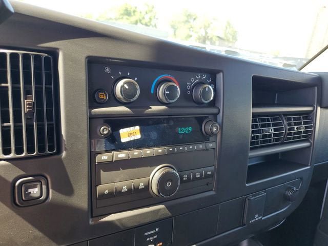 New 2026 GMC Savana 2500 Extended RWD image 22