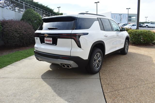 New 2026 Chevrolet Traverse LT w/ Driver Confidence Package FWD image 11