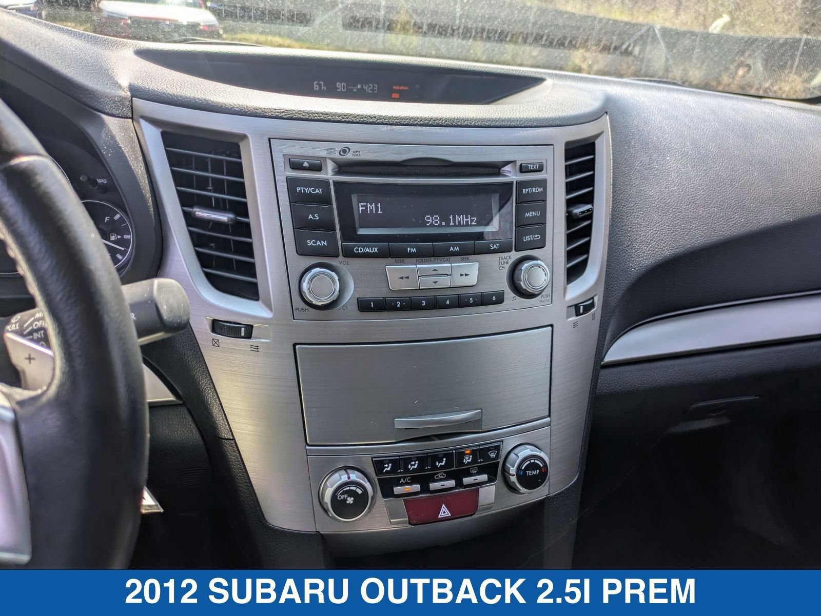 Used 2012 Subaru Outback 2.5i Premium w/ All-Weather Pkg image 21