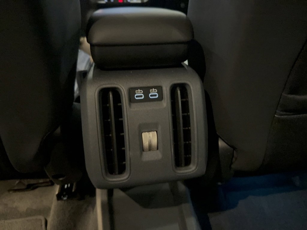 Certified 2025 MINI Cooper Countryman S image 13