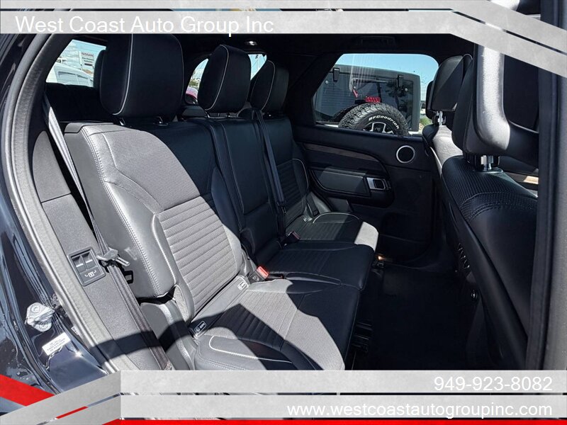 Used 2018 Land Rover Discovery HSE Luxury AWD/4WD image 12