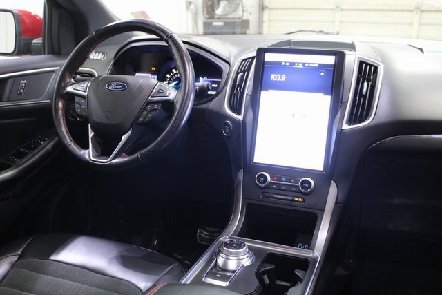 Used 2022 Ford Edge ST-Line image 23