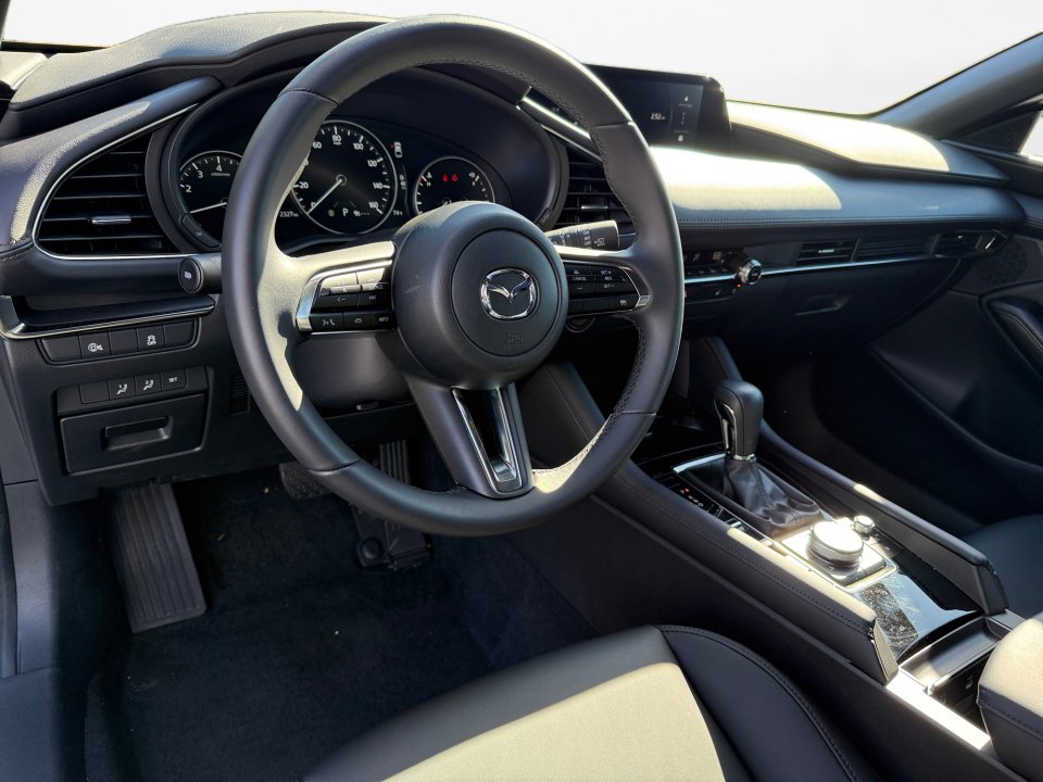 Certified 2025 MAZDA MAZDA3 s image 12