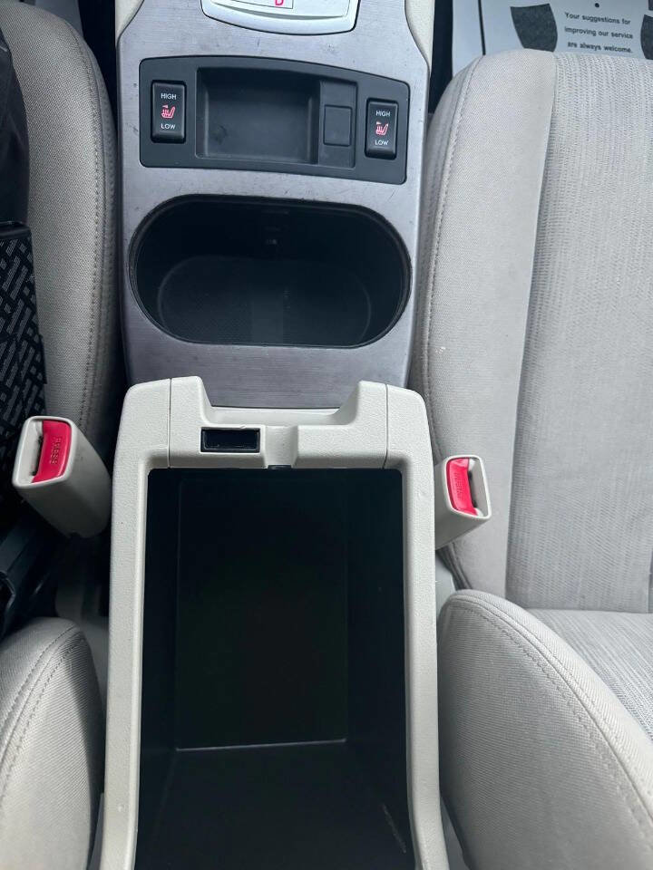 Used 2013 Subaru Outback 2.5i Premium image 39